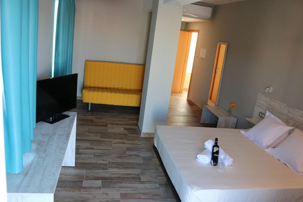 Te Maná Hotel Torreblanca Exteriér fotografie